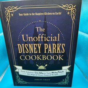 Disney Unofficial Parks Cookbook - Black and Gold